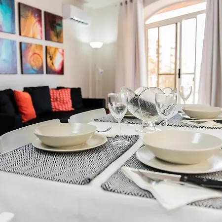 Qawra - Sea View Apartment St. Paul's Bay