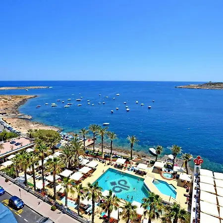 Qawra - Sea View *
